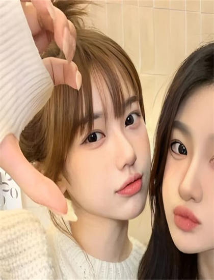 从家庭片角度解读DC超级英雄美少女 第一季：的创作历程与幕后故事 ——带你领略家庭片的魅力